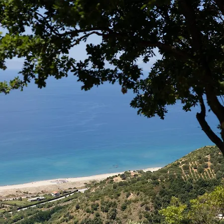 مزرعة للإقامة Serra D'elci أسشيا
