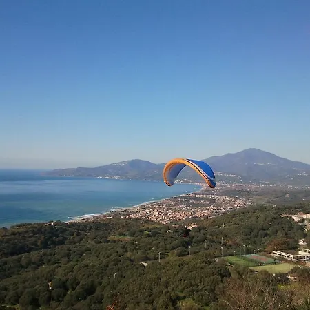 Serra D'elci مزرعة للإقامة