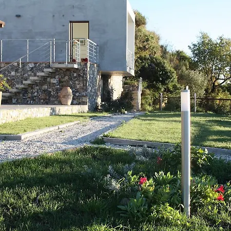 Alloggio per agriturismo Serra D'elci Ascea