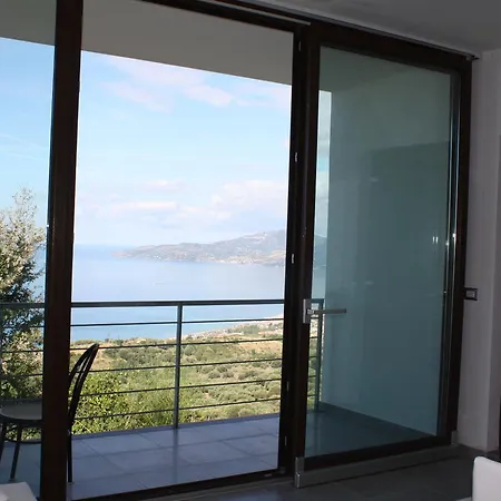 Alloggio per agriturismo Serra D'elci Ascea