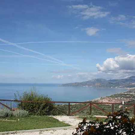 Alloggio per agriturismo Serra D'elci *